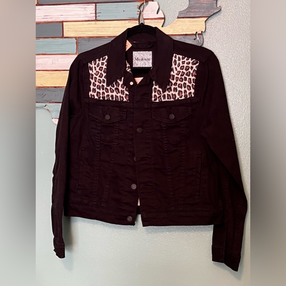 Jean Jacket Upcycled - Picture 3 of 5